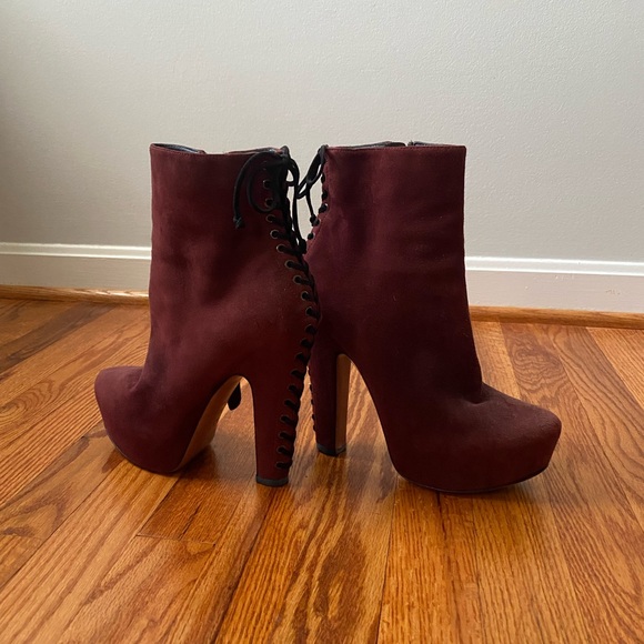 Alaïa Burgundy Suede Lace Up Ankle Boots - Size 7 - Picture 3 of 10